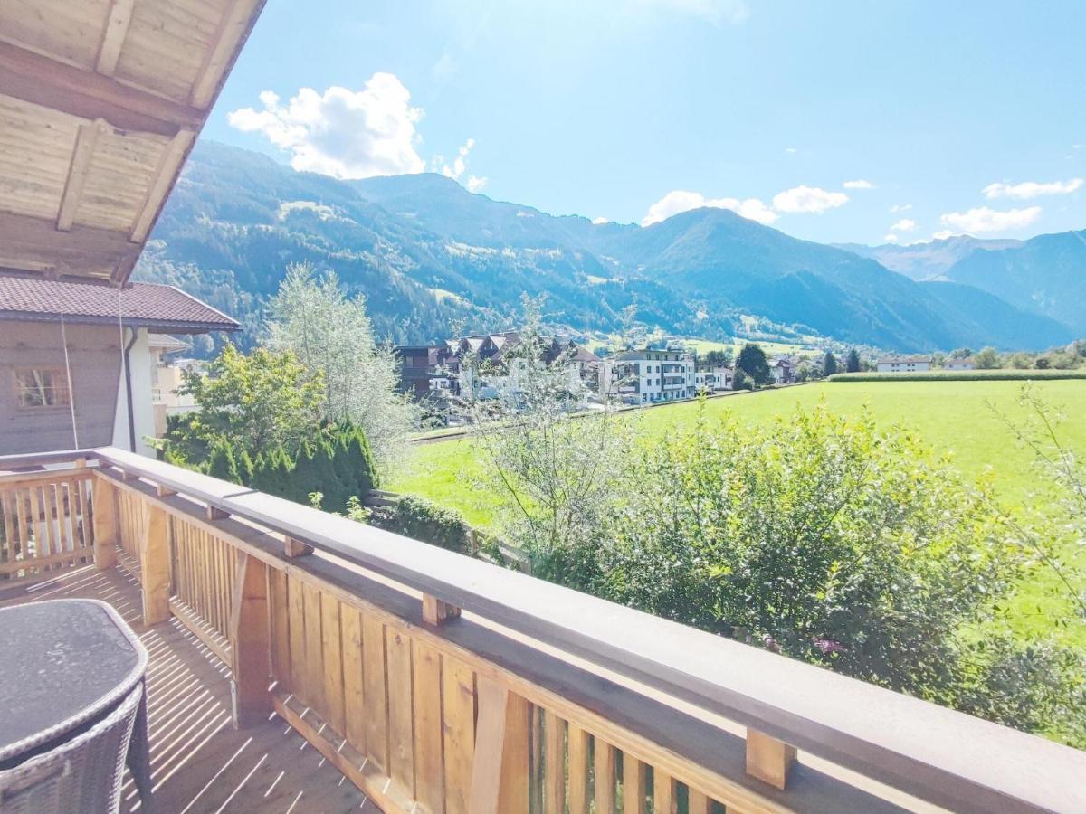 Apartment In Ramsau In Tyrol With A Balcony Ramsau im Zillertal Dış mekan fotoğraf